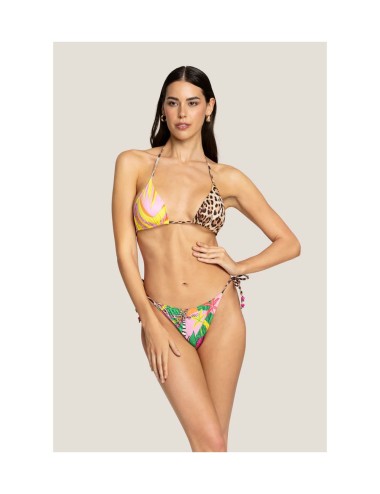 Triangolo e slip laccetti stile fasano feel